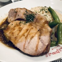 トラディシオン 日本橋 - 