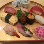 Kaisen Dokoro Sushi Tsune - ランチのセット♪