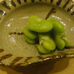 鮨 ほしやま - ここから15000円コース付きだし(そら豆)★３・８・・・柔らかく、塩加減が程良く旨味を引き出してます。