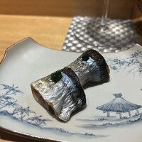 鮨 一 - 