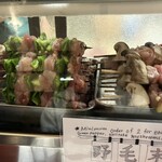 野毛末広 - 焼く前から美味そう