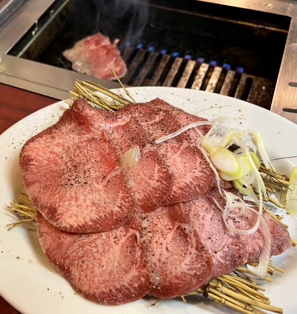 Sandaime Yakiniku Daitoen