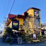 お菓子工房A.taro - お洒落な看板に洋館風な建物♪