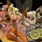 地酒と道産食材 一笑 本店 - 美しいお刺身