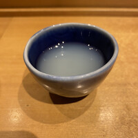 まんてん鮨 日比谷オクロジ店 - しじみ汁