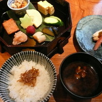 神楽坂 和食 千 - ２１００円のお料理です。
