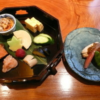 神楽坂 和食 千 - 少しずつ色々なお味が頂けます。