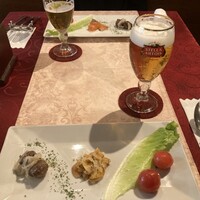 Magnolia - 前菜3種と生ビール