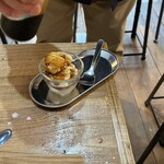 赤倉焙煎室 - カレーセット 税込1100円（R6.10時点）のアフォガード