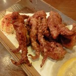 釣り魚の店舟武 - イカ下足の唐揚げ600円、鉄板のうまさ