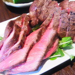 肉山 - 