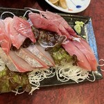 彩門 - 刺身750円