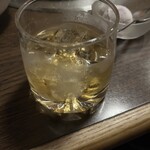 やみつき餃子ダイニング　虎舞 - 梅酒ロック