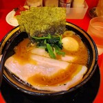 横浜家系ラーメン 大輝家 - デフォルトラーメン身バレ仕様・税込み９００円