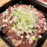 焼肉ホルモン りんご苑 - 