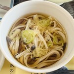 かしわや本店 - きのこ蕎麦