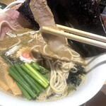 煮干しのビリー - 厚切りチャーシュー