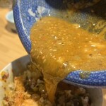 煮干しのビリー - ビリー飯にぶっかけ