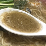 煮干しのビリー - 濃厚煮干しスープ