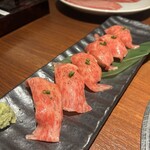 焼肉 芯々 - 松坂牛の肉寿司