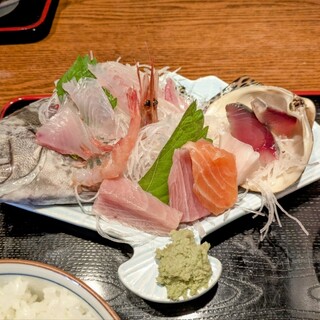 楽味亭さざえ_1