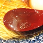 鶏出汁中華そば 珀寛流 - スープ。