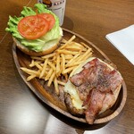 クアアイナ - スモークモントレージャックベーコンバーガー。美味し。