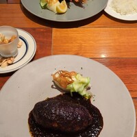 上野洋食遠山 - 