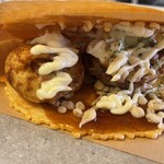 浅草蛸たこ×ころも兄弟 - 2024.12.01 (日)    賞味期限３分のたこせん　500円（税込）