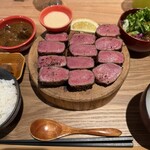 新宿焼肉 牛たんの檸檬 大阪本店 - 