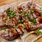 本鳥久 - 鴨刺し　オススメ