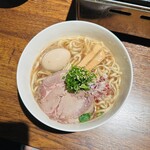 琉 肉、酒、ときどき魚。 - 【羊ラーメン（醤油）】