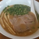 鶏白湯醤油 750円