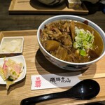 旬彩Dining 菜の花 - 飛騨牛牛すじカレーうどん