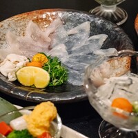 泳ぎとらふぐ活蟹料理 あじ平 曽根崎 - 