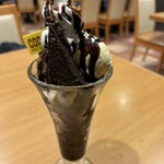 ココス - ココスのチョコパフェ869円