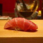 鮨 しみづ - 35日間熟成 大間産本鮪中トロ