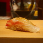 鮨 しみづ - 16日間熟成 真鯛