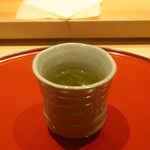 鮨 しみづ - 熱い緑茶