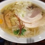 麺舎 ヒゲイヌ - 煮干塩ラーメン