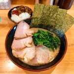 横浜ラーメン 北村家 - 