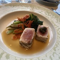 ベージュ アラン・デュカス 東京 - 