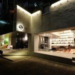 Bar&Restaurant COCONOMA - ホテル＆レジデンス六本木　１Ｆ