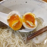 ジャパニーズ ラーメン 五感 - 奥久慈卵味玉 ♪