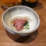 ジャパニーズ ラーメン 五感 - サービスのおつまみチャーシュー ♪