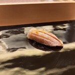 寺子屋 すし匠 - 春小鯛のにぎり