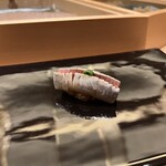 寺子屋 すし匠 - 鰯のにぎり