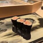 寺子屋 すし匠 - とろたく細巻（ハーフ）