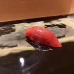 寺子屋 すし匠 - 大間の本鮪赤身のにぎり