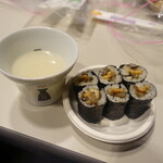 北島酒造 - 酒蔵とコラボした「日本酒と寿司 燗太」さんで頂いたアテ巻き「秋」（舞茸、椎茸、蓮根入り）